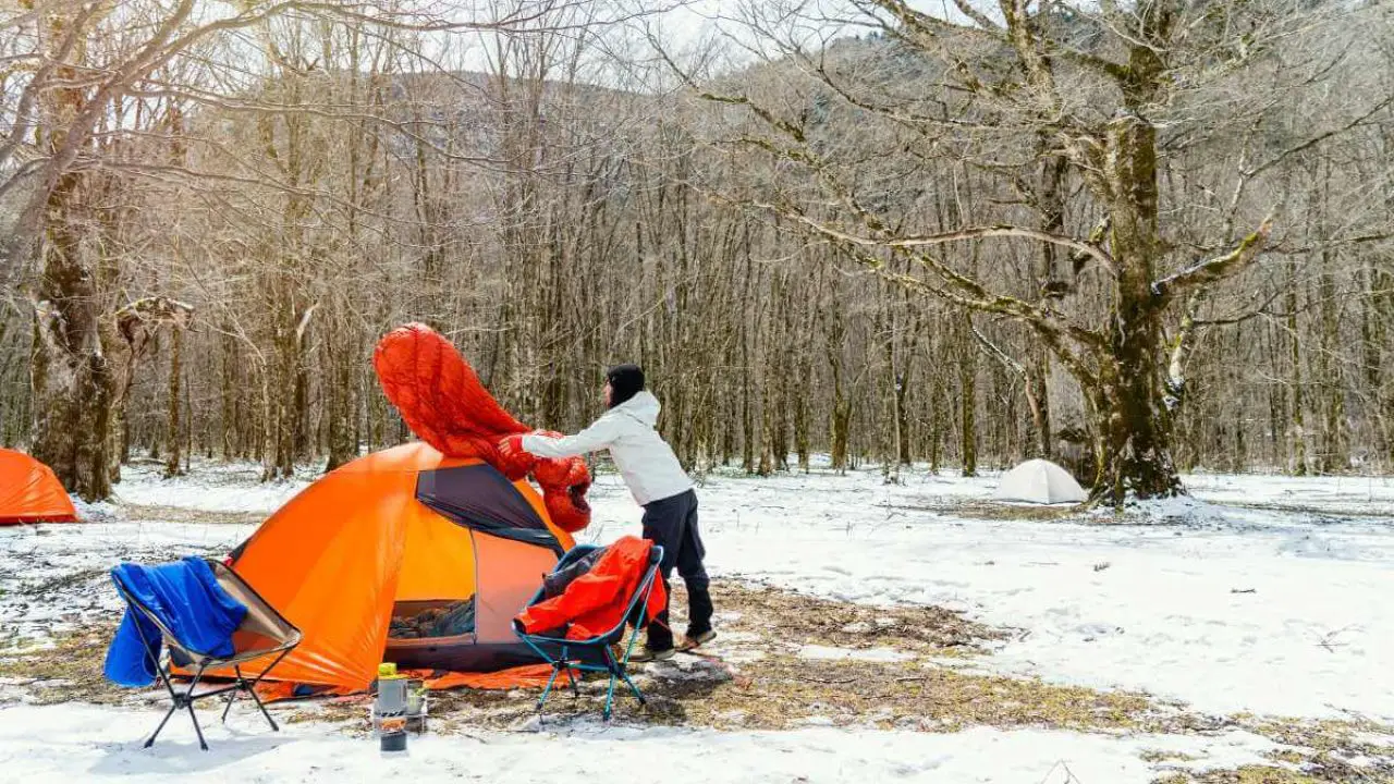 Survival Tips for Camping in Extreme Weather