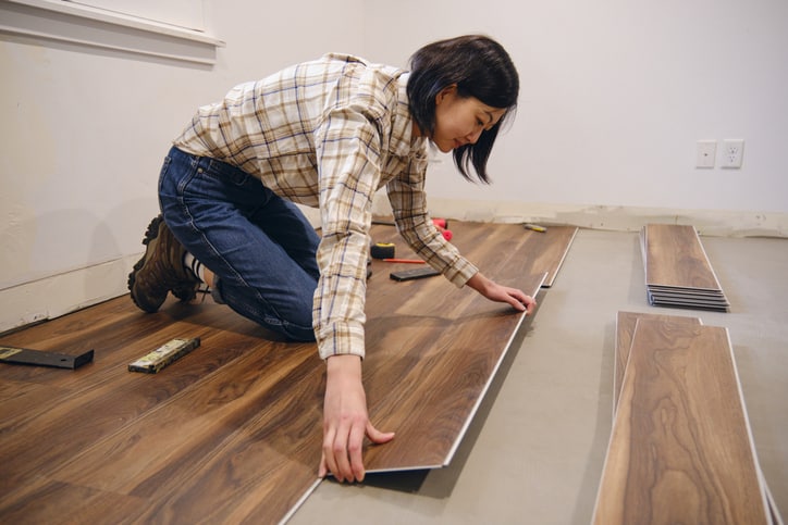 Laminate floor installation in Los Angeles